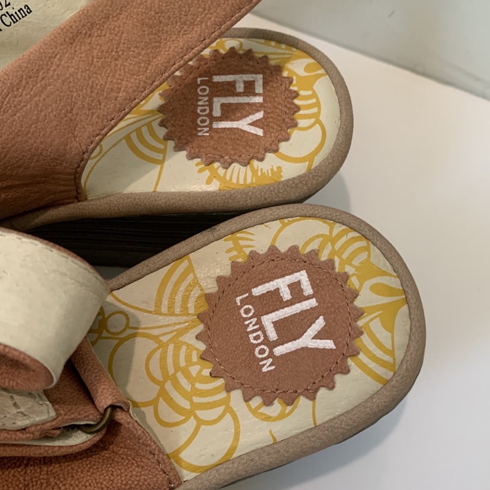 Fly London wedge sandals size 39/8 - Picture 13 of 13
